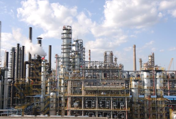 打造安全可靠高質(zhì)量的煉化公用工程——中國(guó)石油廣西石化艾克森換熱機(jī)組案例