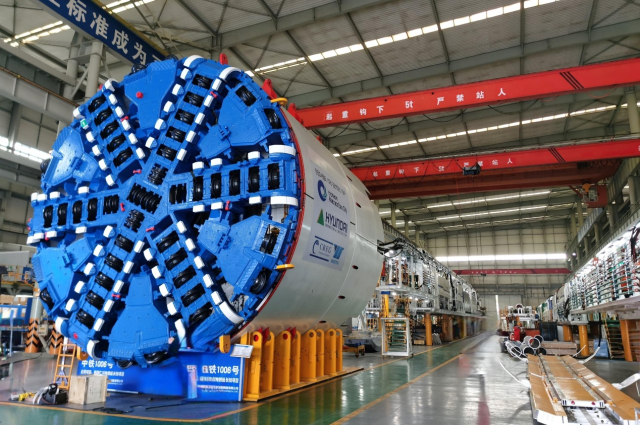 國(guó)之重器之盾構(gòu)機(jī)從自研跟隨到行業(yè)領(lǐng)先——中鐵裝備艾克森換熱機(jī)組案例